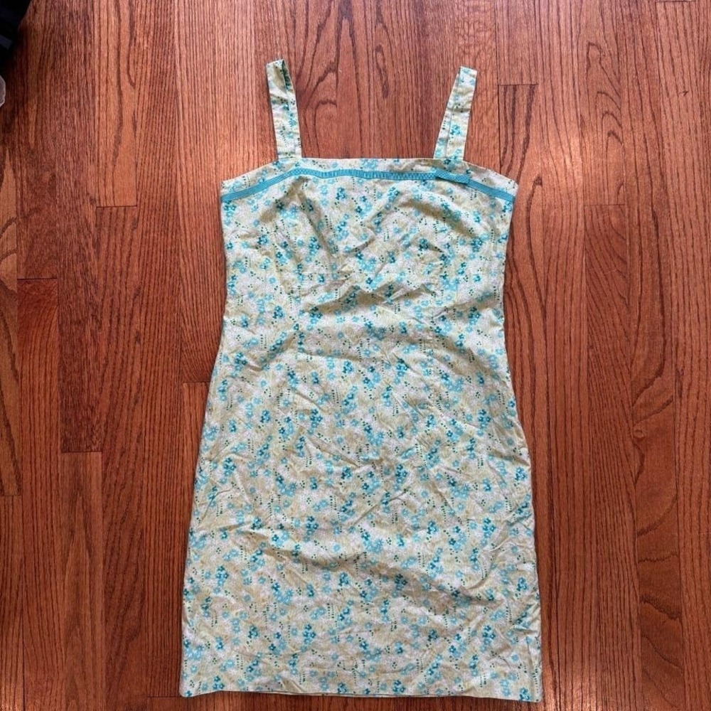 Vintage Ann Taylor LOFT Petites size 8P, floral dress
